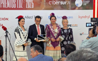 Los Premios Luz 2025 reconocen al Colegio por su vigésimo aniversario